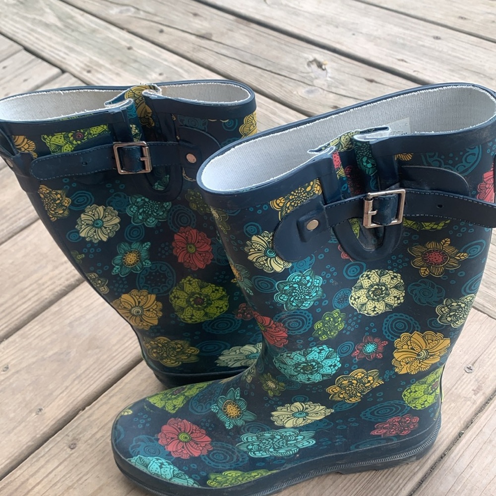 Western Chief - image 8